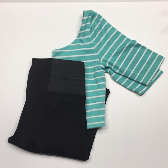 MINT CROP TOP 🍬 - Picture 2 of 3